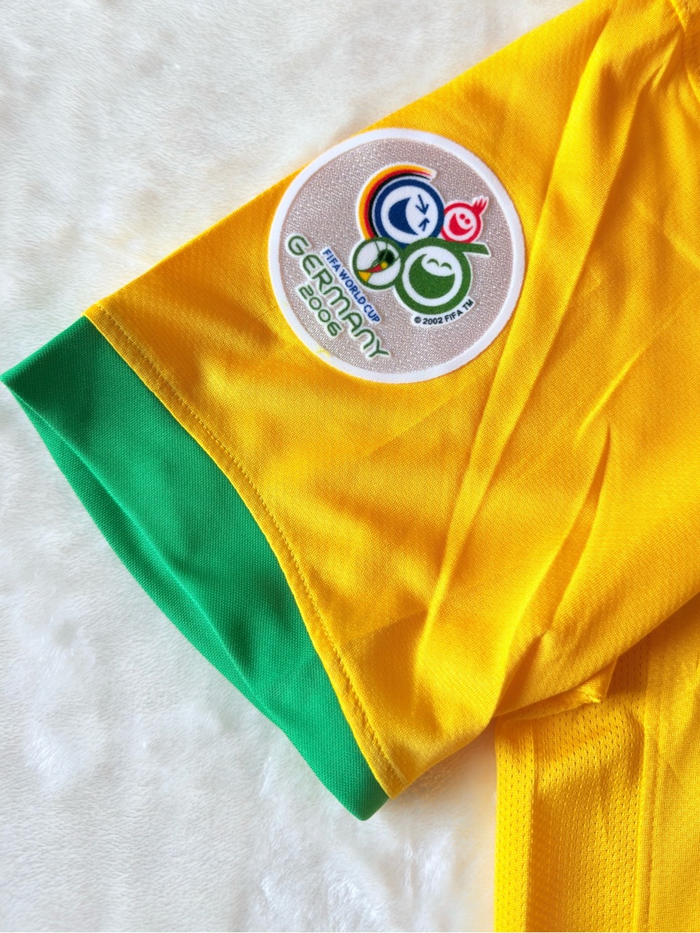 Brasil FIFA WORLD CUP 2006 Retro Jersey, Player Version - Picture 5 of 7